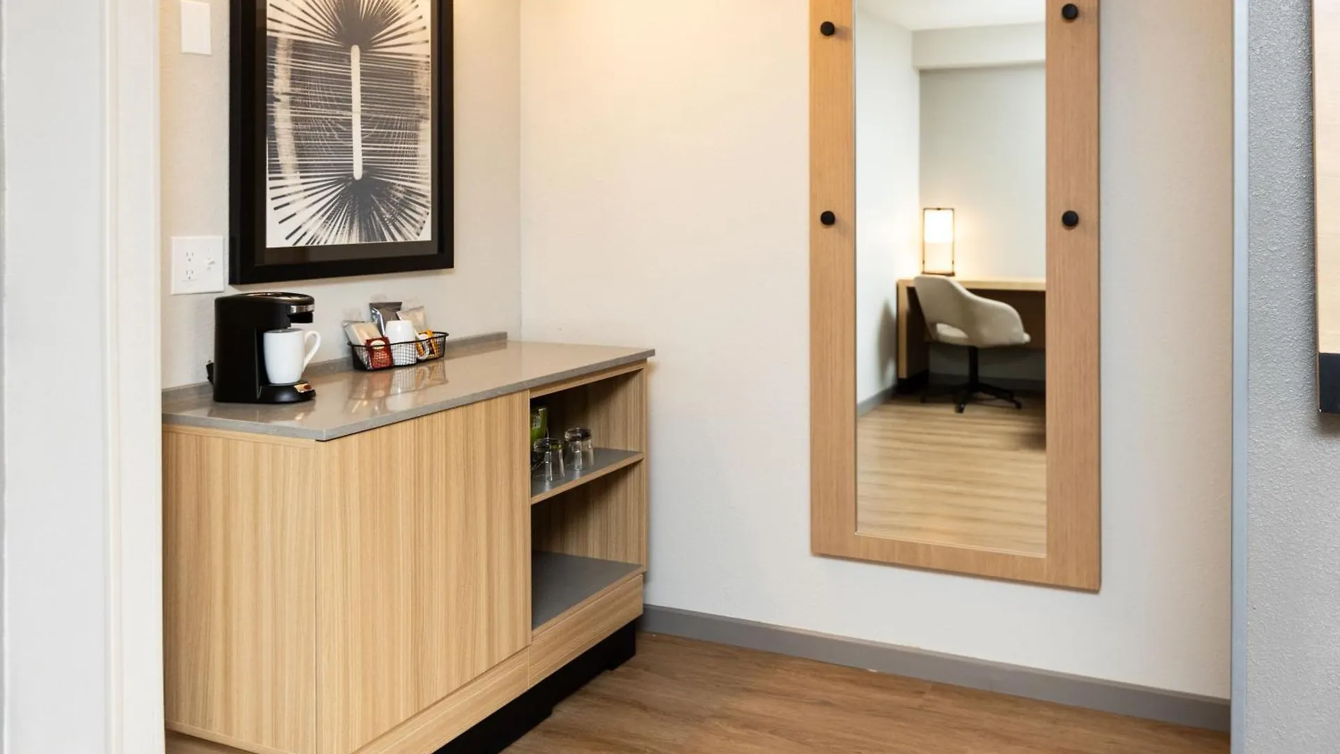 Hyatt Place Charlotte Arrowood