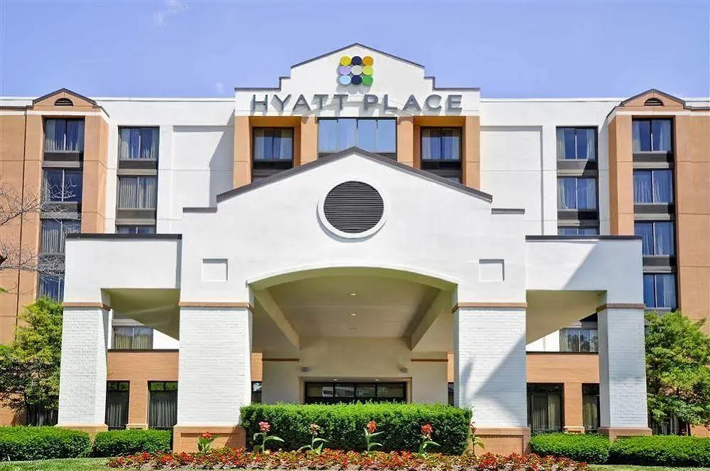 Hyatt Place Charlotte Arrowood 3*,